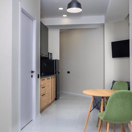 Appartamento Vip Apart 778 Tbilisi Esterno foto