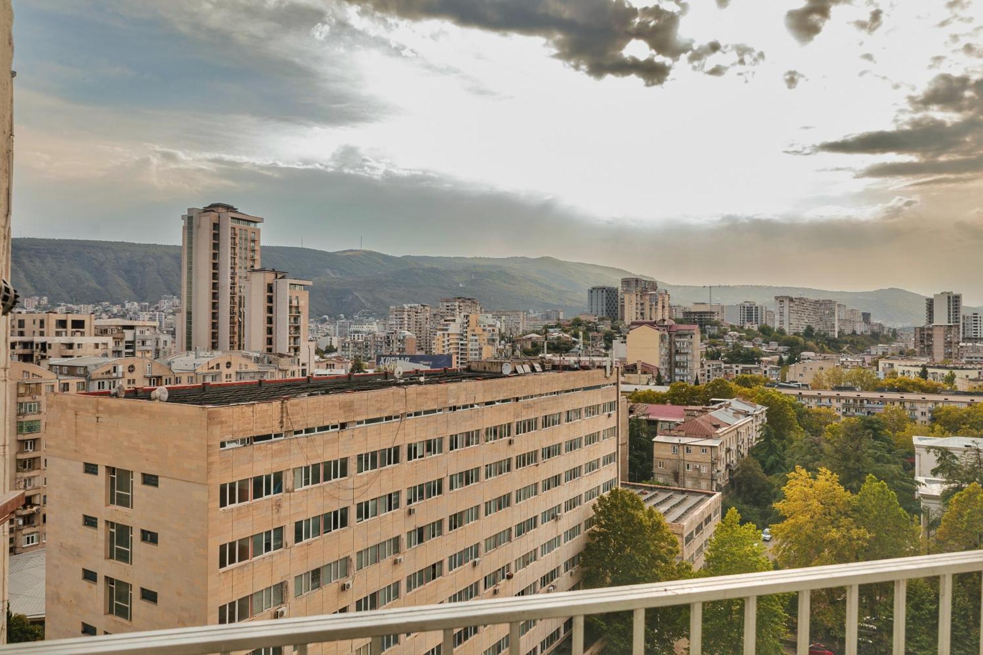 Appartamento Vip Apart 778 Tbilisi Esterno foto